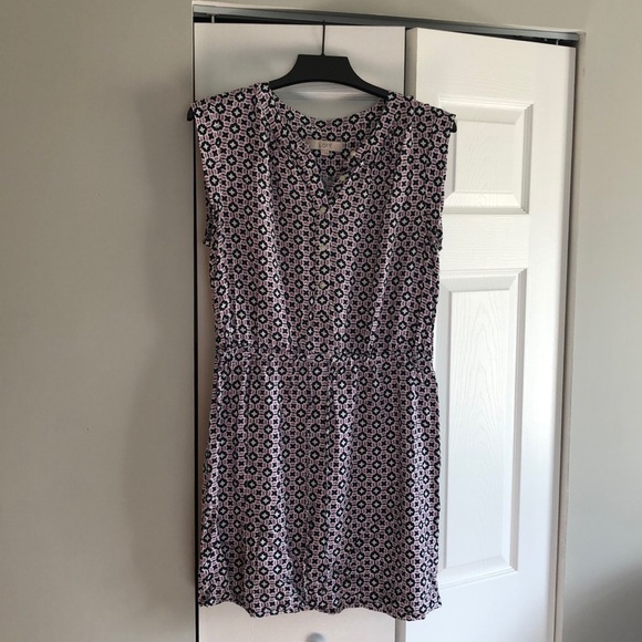 LOFT Dresses & Skirts - Ann Taylor Loft Lavender Pattern Sleeveless Dress